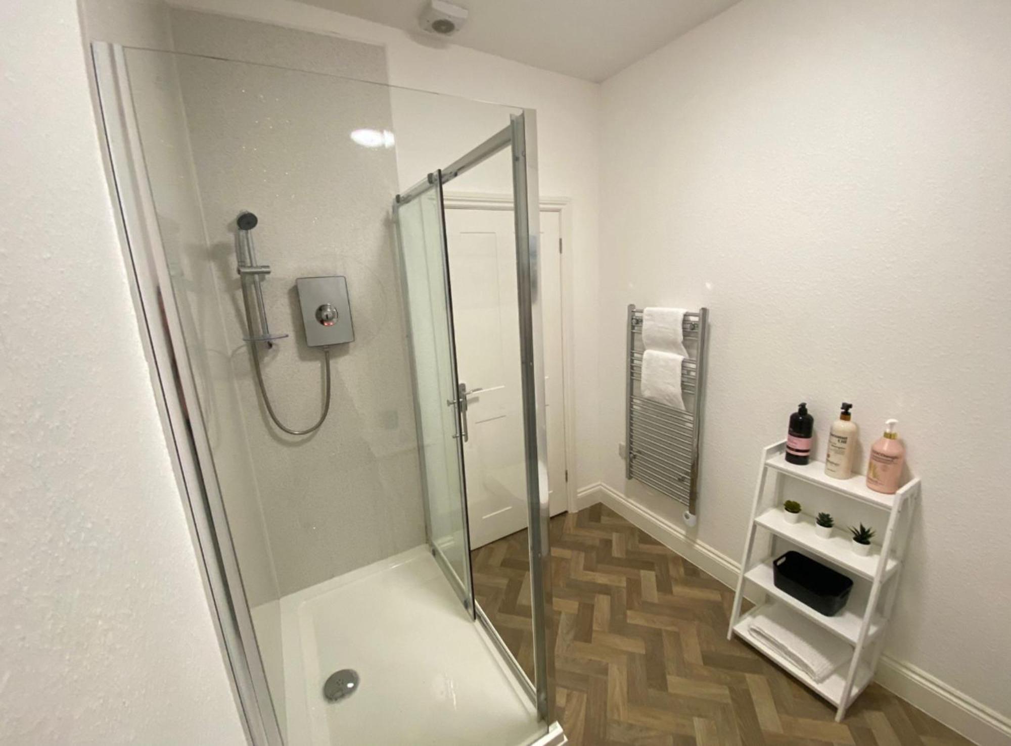 Seaside Escape In Central Bournemouth Spacious Stylish & Inviting Urban Heights Extérieur photo