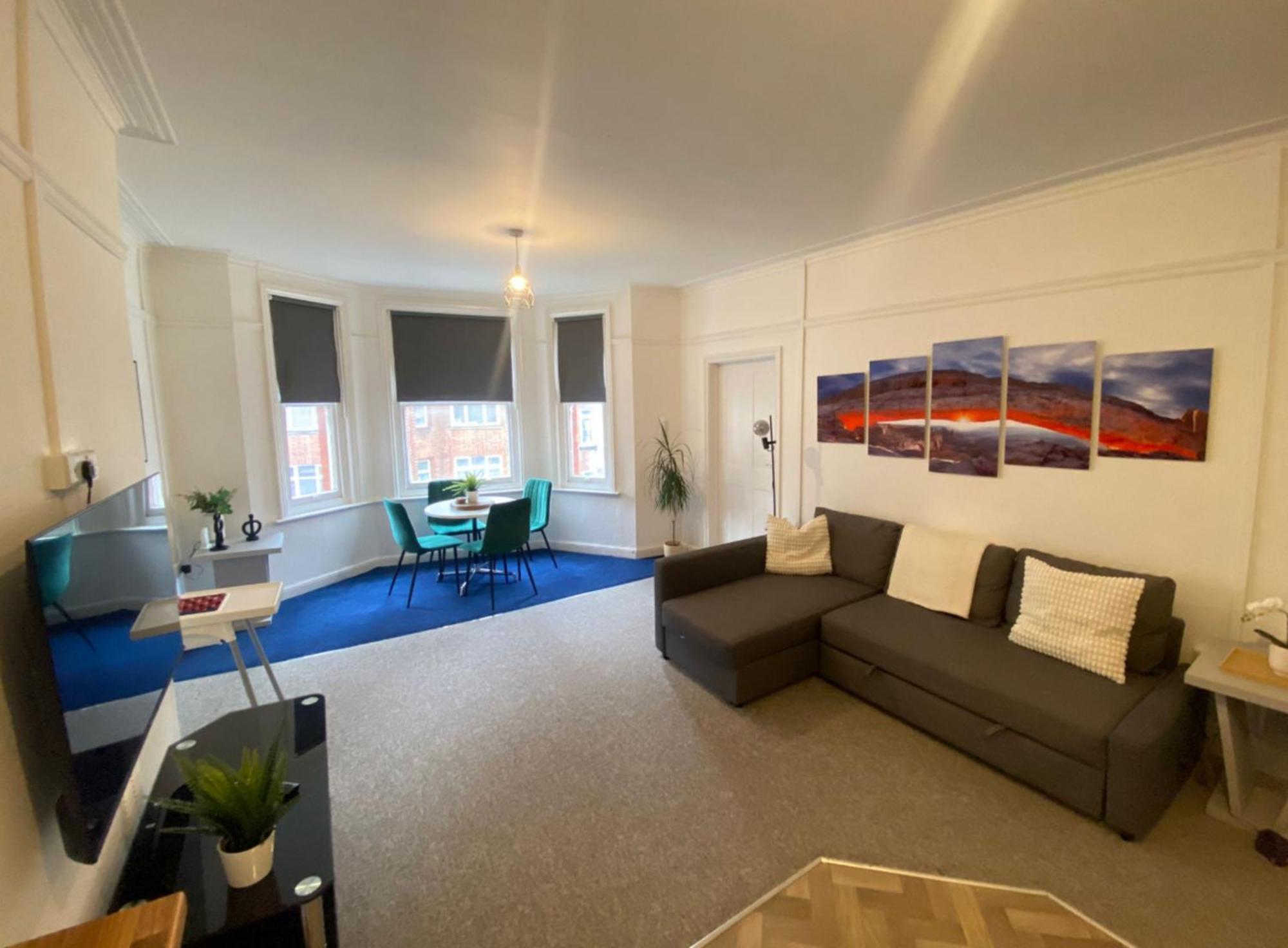 Seaside Escape In Central Bournemouth Spacious Stylish & Inviting Urban Heights Extérieur photo